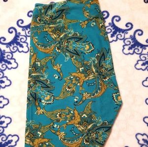 Beautiful Lularoe leggings tc